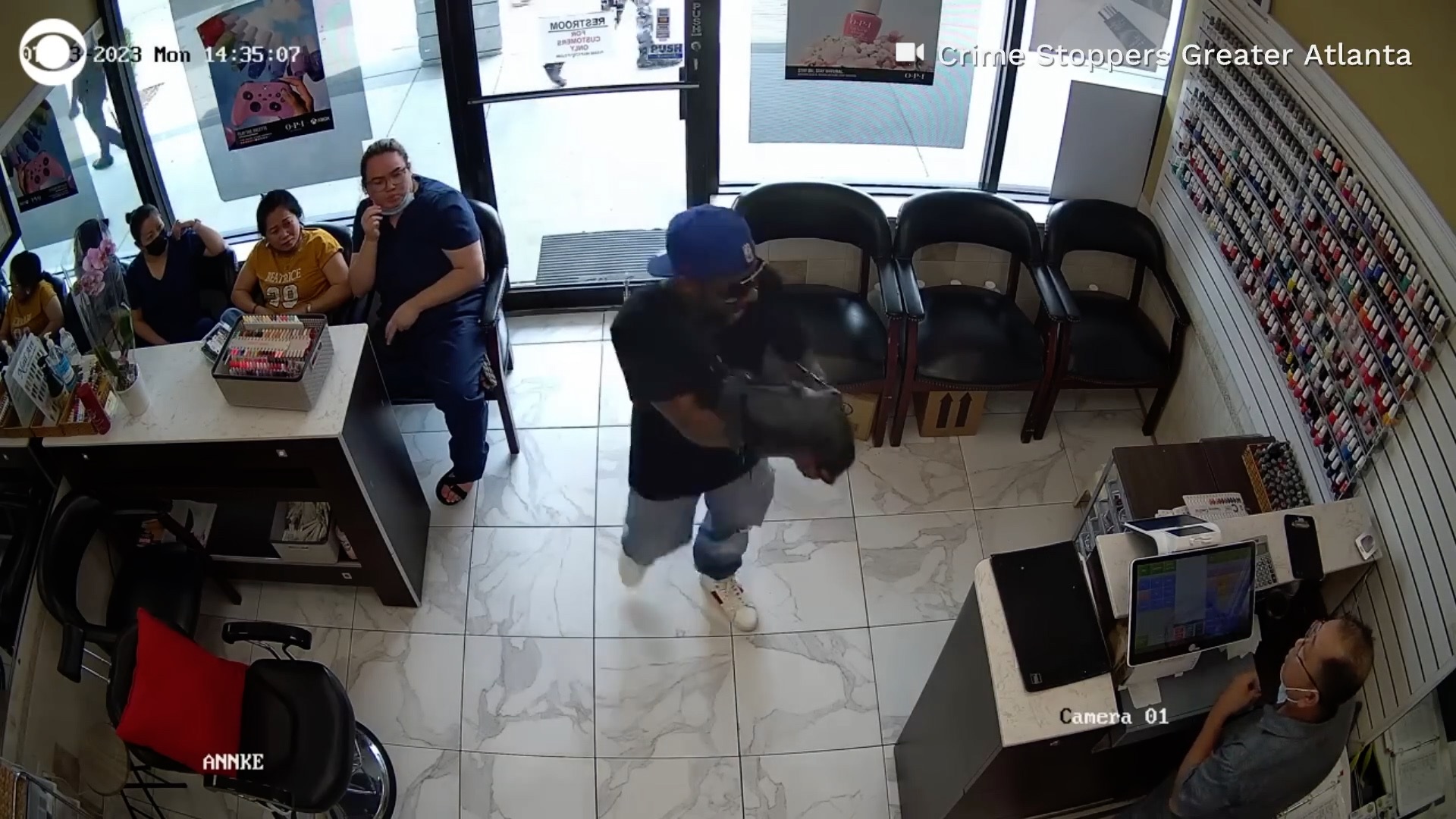 The Big Show - Video of the Day - Nail Salon Robber Leaves Empty Handed